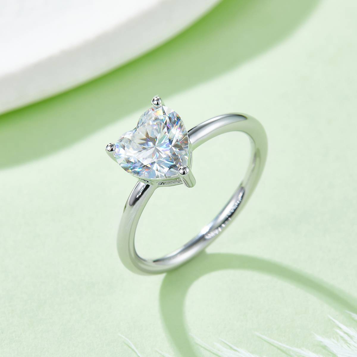 Classic heart-shaped S925 silver plated white gold moissanite diamond women's ring 2.0 carats D-class